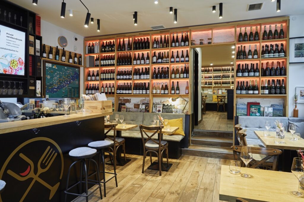 kostolom-borbar-winebar-buda-borparbaj-2023-best-winebar-ever1